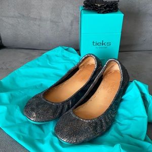 Tieks Drago